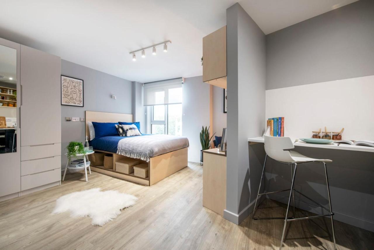 Sleek Studios, Apartments And Private Bedrooms At Silk Mill Close To Edinburgh Old Town Екстериор снимка